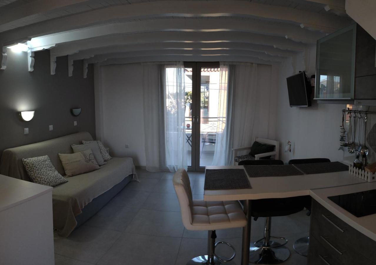 Irida Holiday Apartments Ступа Екстер'єр фото