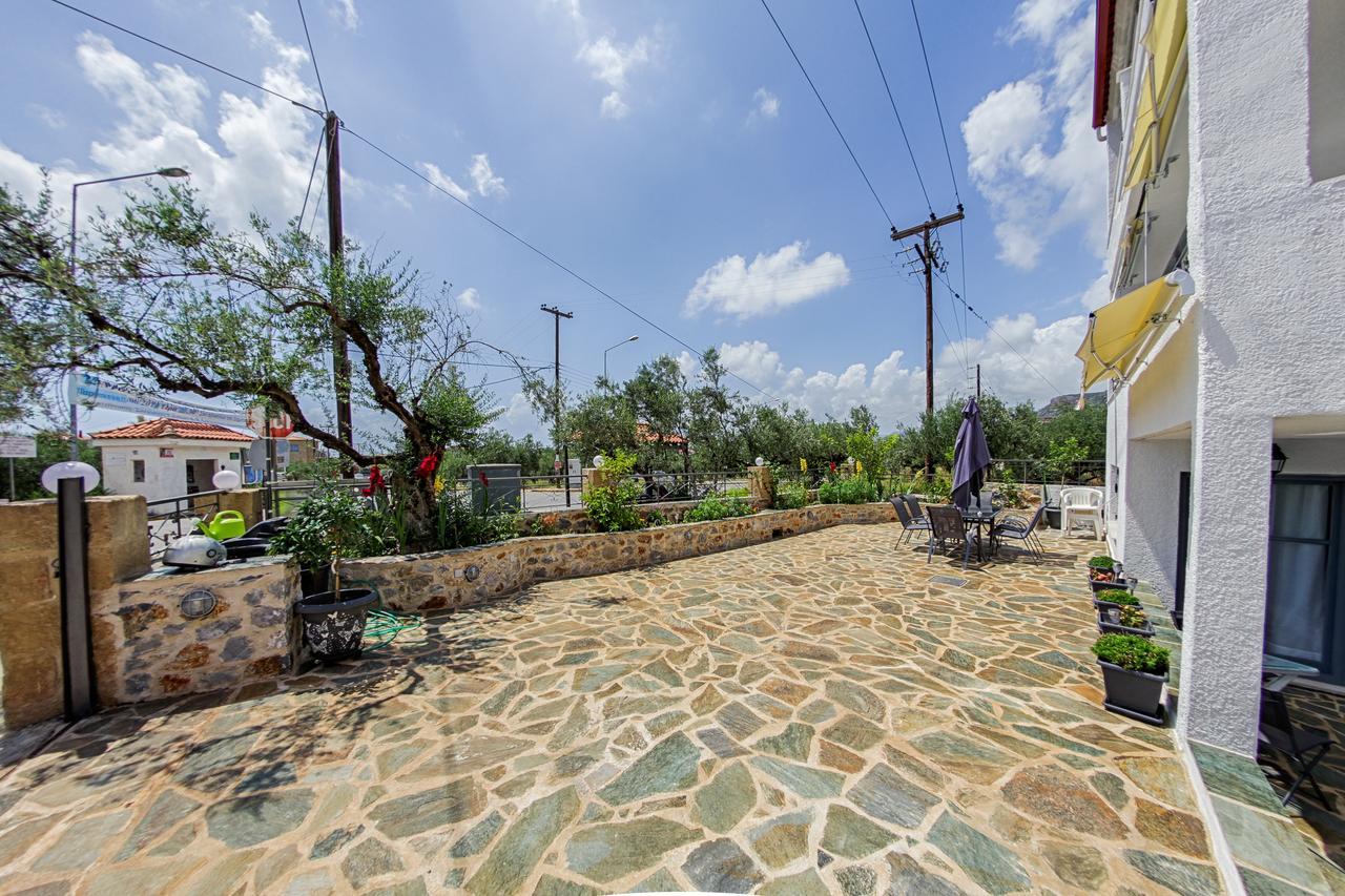 Irida Holiday Apartments Ступа Екстер'єр фото
