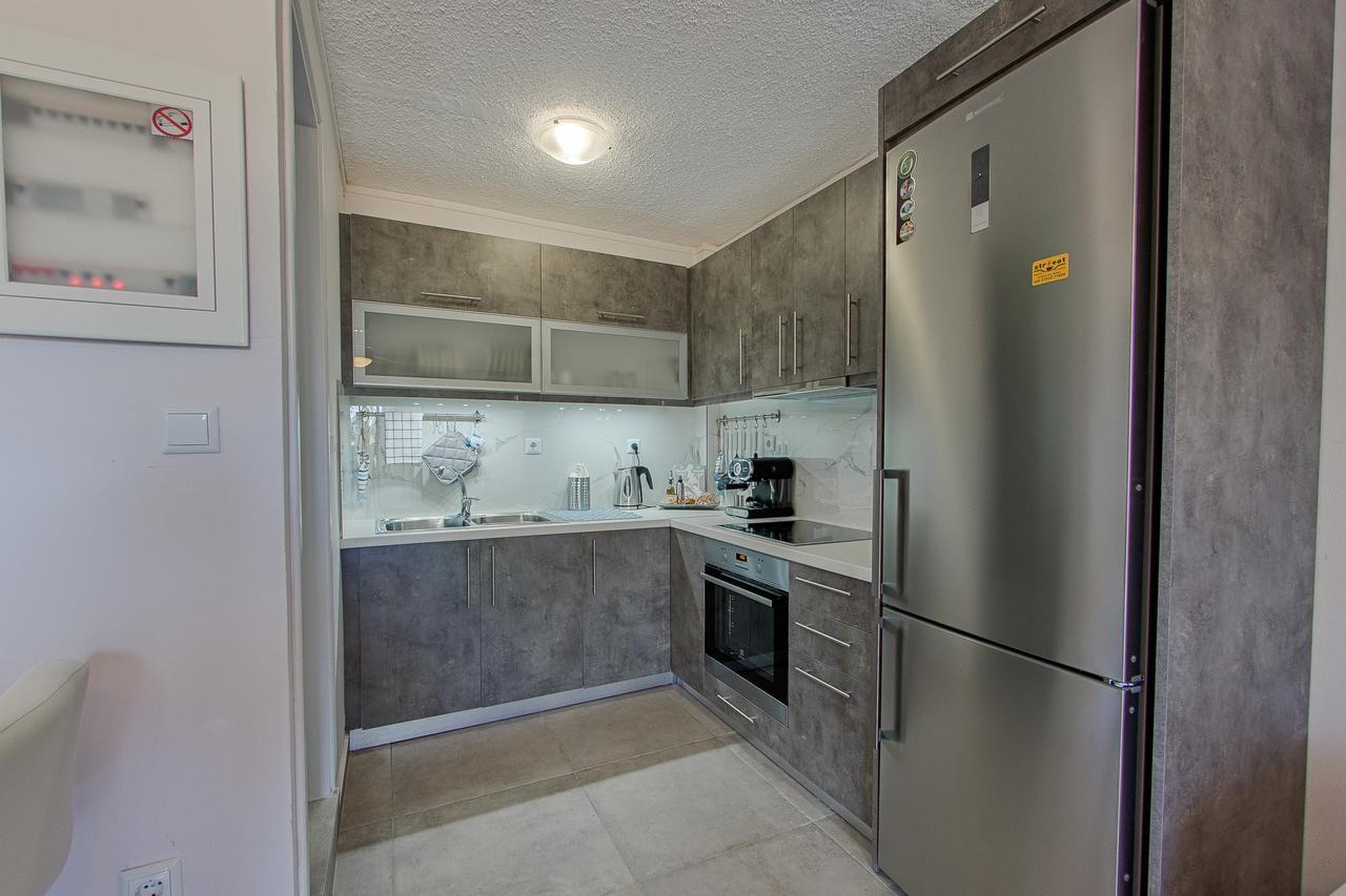 Irida Holiday Apartments Ступа Екстер'єр фото