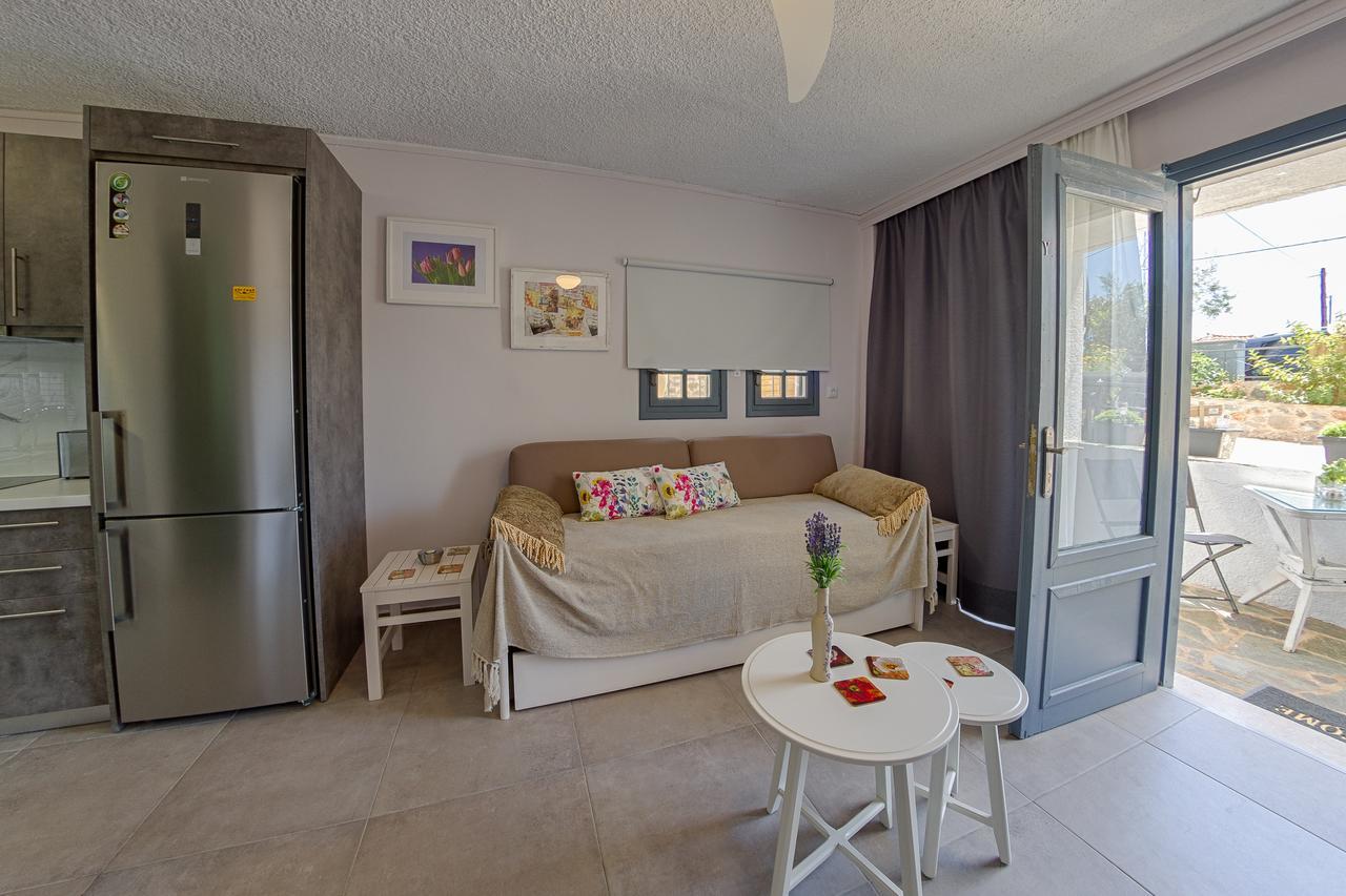 Irida Holiday Apartments Ступа Екстер'єр фото