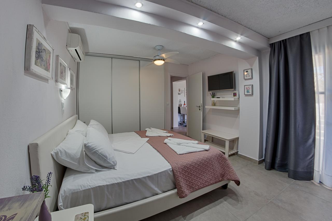 Irida Holiday Apartments Ступа Екстер'єр фото
