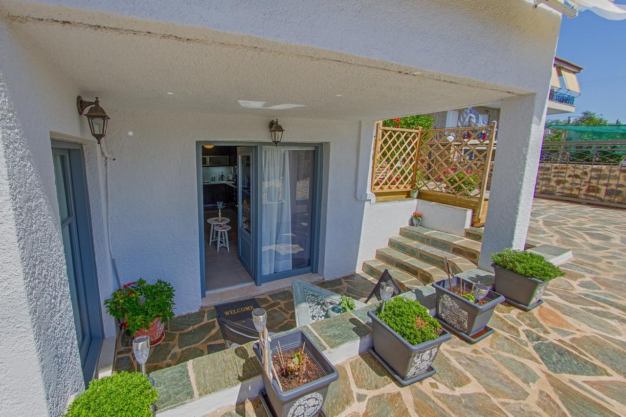 Irida Holiday Apartments Ступа Екстер'єр фото
